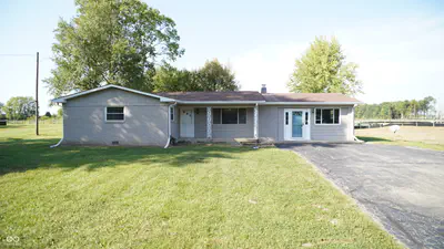 16122 Southeastern Parkway, Fortville