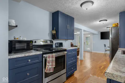 202 Lakeview Drive, Nineveh - 21