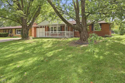 5805 Carolyn Drive, Muncie - 2