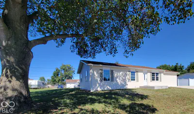 805 Holiday Drive, Seymour - 27