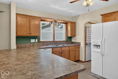 124 Main Street, Ladoga - 11