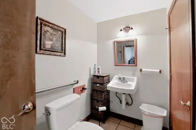 22 State Street, Greenfield - 85