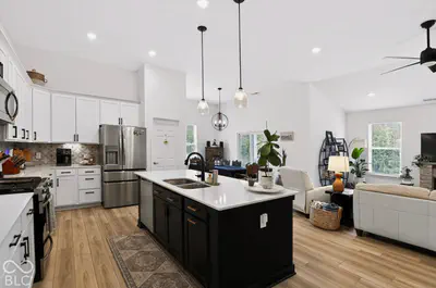 8398 Hulton Road, Pendleton - 9