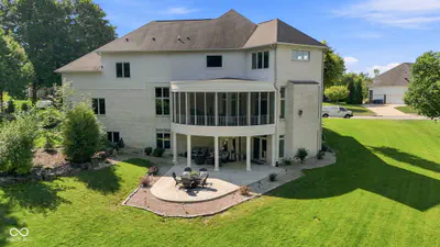 14682 Thor Run Drive, Fishers - 85