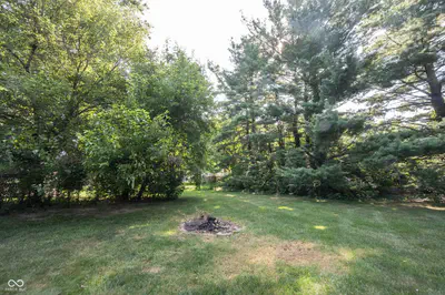 111 Abner Creek Parkway, Avon - 34