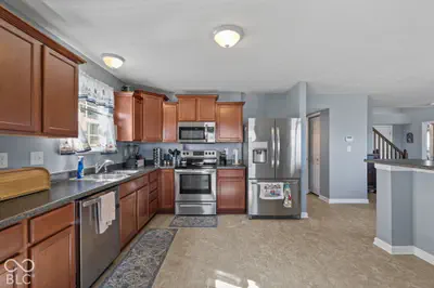 8625 S Tibbs Avenue, Indianapolis - 12
