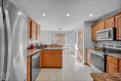2151 Dogwood Trail, Seymour - 13