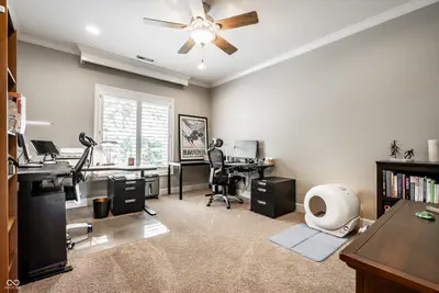 6530 Meridian Parkway, Indianapolis - 29