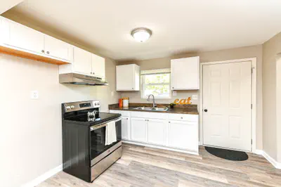 1614 S F Street, Elwood - 18