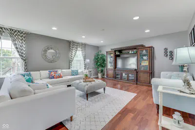 1351 Windswept Drive, Greenwood - 10