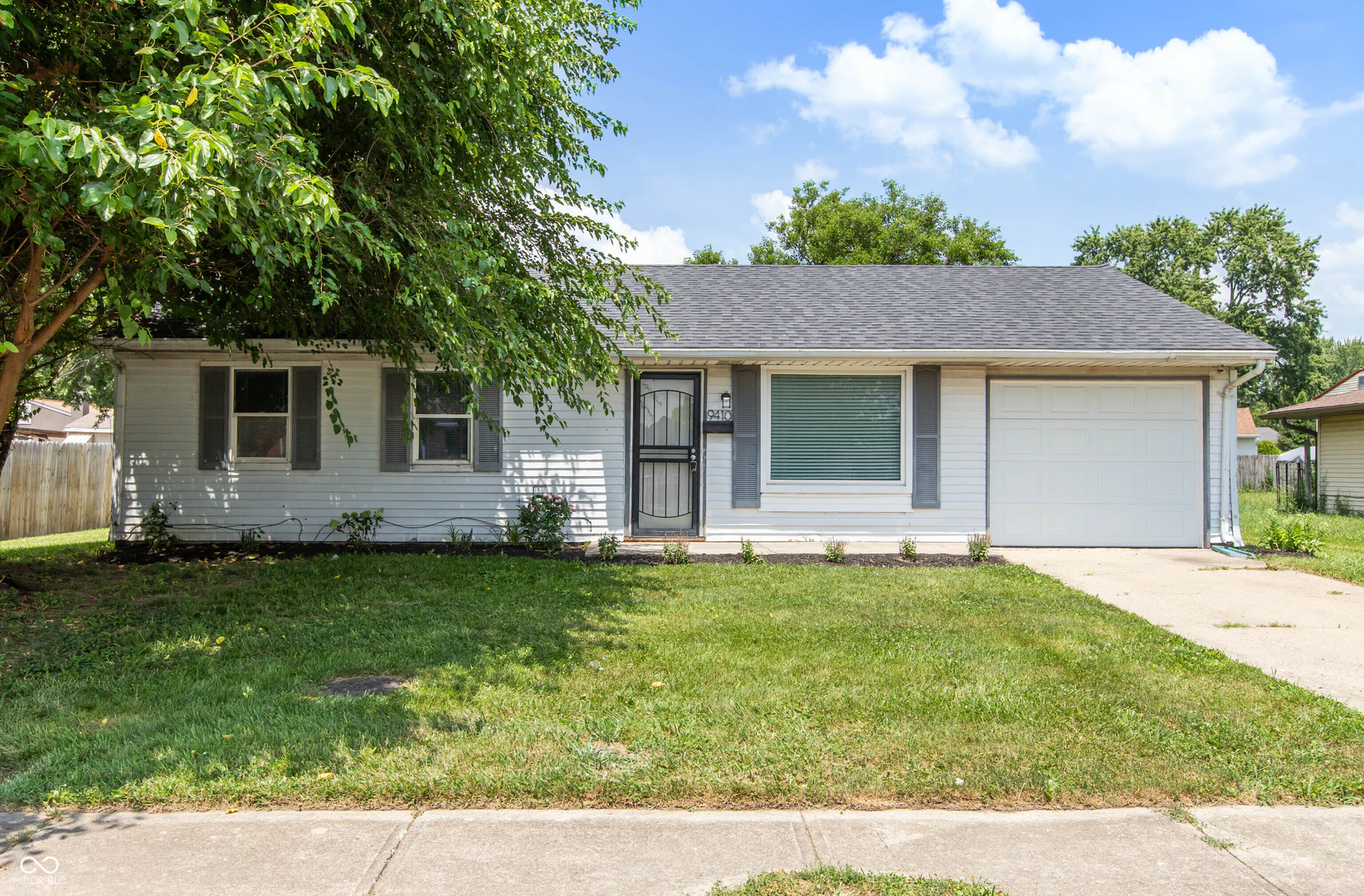 9410 Meadowlark Drive, Indianapolis