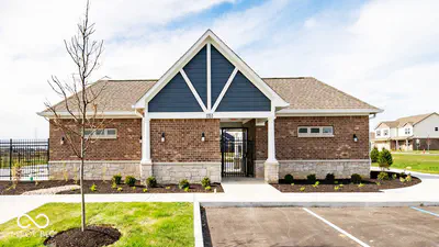 1069 Blackstone Avenue, Franklin - 60