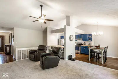 3360 Fox Orchard Circle, Indianapolis - 6