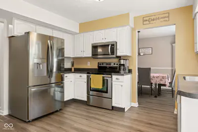 11740 Sand Creek Boulevard, Fishers - 10