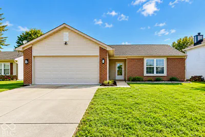 6411 River Run Drive, Indianapolis