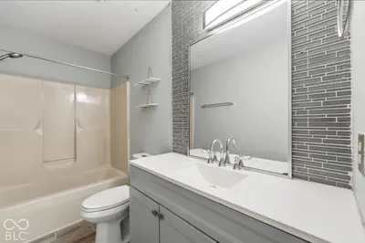 7244 Bradford Woods Way, Indianapolis - 20