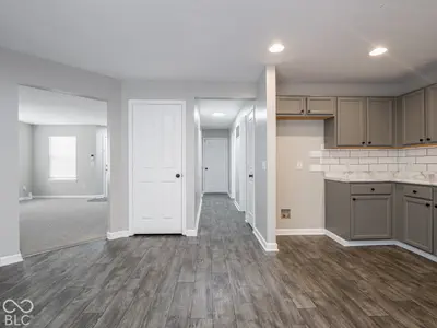 8066 Loveridge Drive, Indianapolis - 17