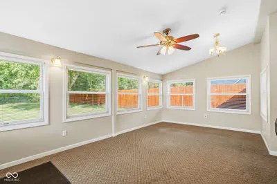 9779 N County Road 200 E, Brazil - 22