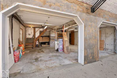 925 Oakwood Lane, Paoli - 54