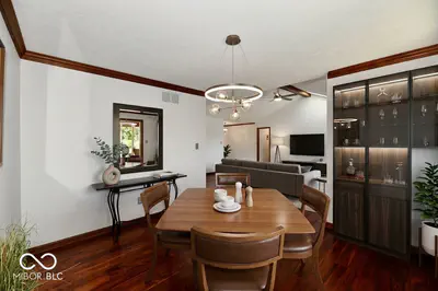 5006 Essex Drive, Carmel - 10