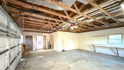 9545 Bono Road, Terre Haute - 34