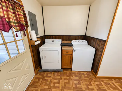 5498 Main Street, Avon - 7