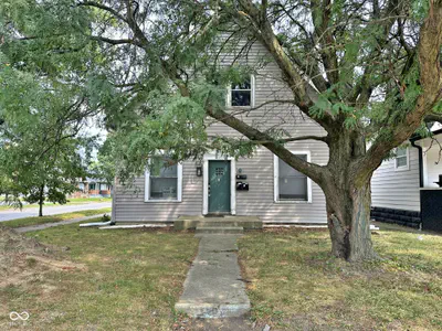 4502 Unit 1 E Washington Street, Indianapolis