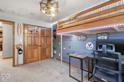 11200 Governors Lane, Fishers - 45