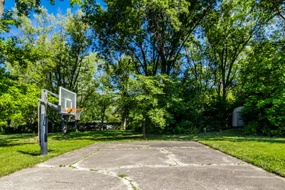 6301 800, Zionsville - 22