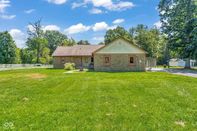 7441 Camby Road, Camby - 2
