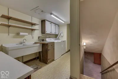 1715 Ridge Hill Lane, Indianapolis - 30