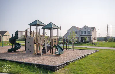 6162 Crabapple Drive, Whitestown - 30