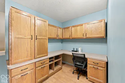 111 Oakview Drive, Mooresville - 23
