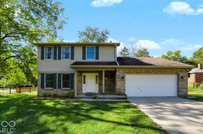 6802 Pleasant Run Parkway North Drive, Indianapolis - 2