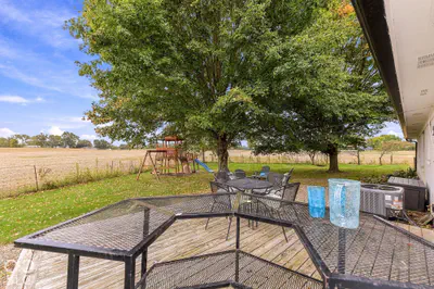 22585 Vos Hiatt Avenue, Cicero - 46
