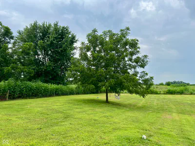 8122 Hall School Road, Monrovia - 45
