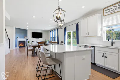 588 Cowley Drive, Westfield - 4