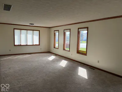 396 Vinewood Drive, Brownsburg - 9