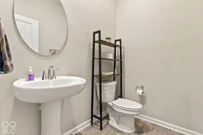 9133 Fitzgerald Drive, Indianapolis - 28