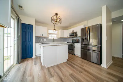 2040 St Clifford Drive, Indianapolis - 13