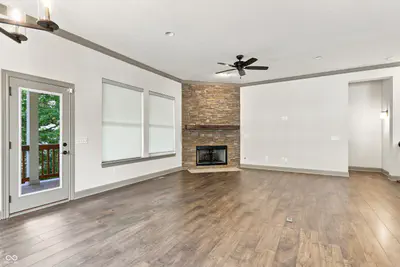 11162 Cliffside Drive, Fortville - 24