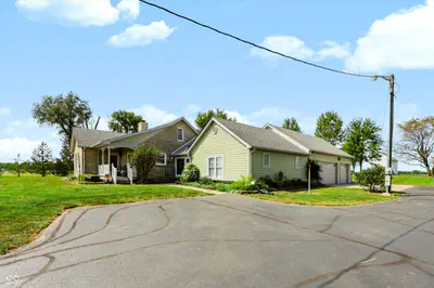 9510 235th Street, Cicero - 71