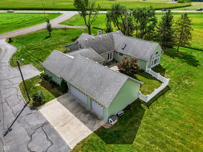 9510 235th Street, Cicero - 96