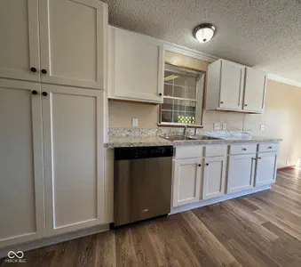 1457 Spirea Court, North Vernon - 24