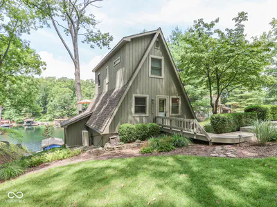 6250 Grosbeak Court, Nineveh - 75