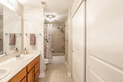 451 American Way, Carmel - 24