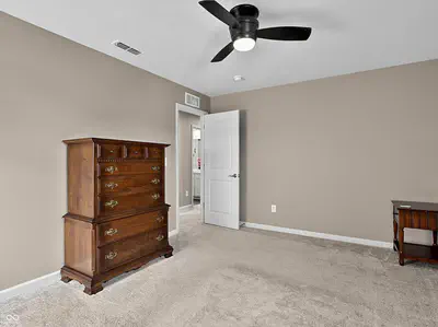 3352 Preakness Street, Whitestown - 33