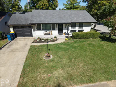 805 Hillcrest Drive, Greencastle - 2