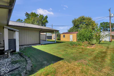 300 Shull Drive, North Vernon - 28