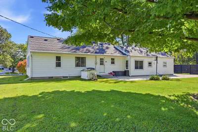208 West Drive, Fortville - 22